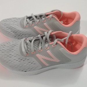 NEVER USED New Balance DRFT Runner Shoes US Size 8